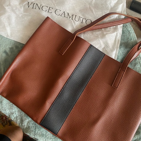 Brand new - never used!! Vince Camuto handbag! - Picture 4 of 4